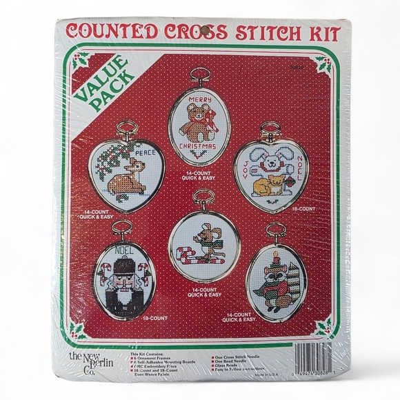 🎄 Vintage Christmas Cross Stitch Ornament Kit – New Berlin Co Holiday Gifts NEW - Picture 1 of 4